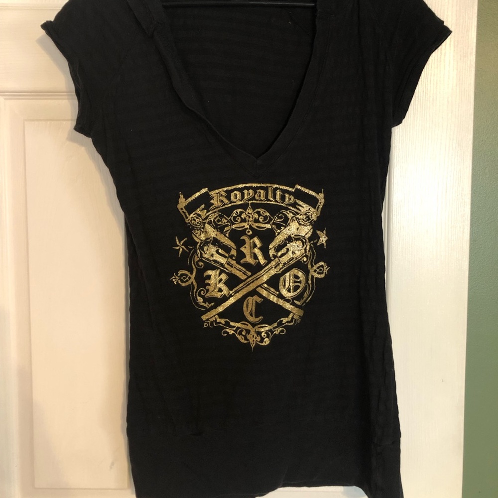 Women’s/junior’s low cut hooded short sleeved tshirt with X graphic
